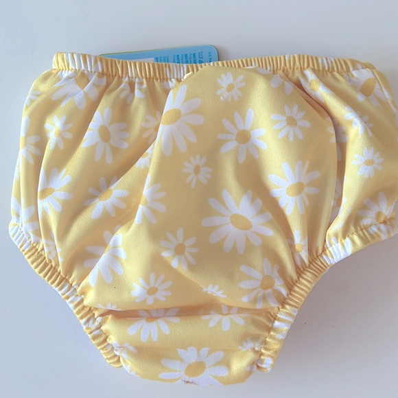 New I-Play Swimsuit Diaper 18 Months Yellow Daisy - Picture 4 of 6
